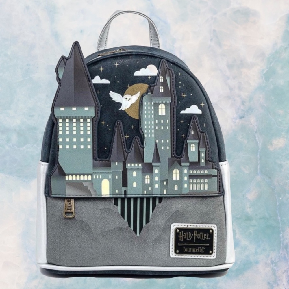 Loungefly Harry Potter Hogwarts Castle Mini Backpack